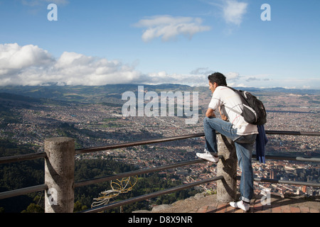Vista panoramica di Bogotà dal picco Monserate, Bogotà, Colombia Foto Stock
