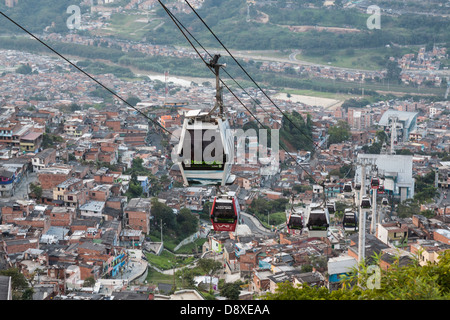 Cavo della metropolitana, Vista di Medellin, Colombia Foto Stock