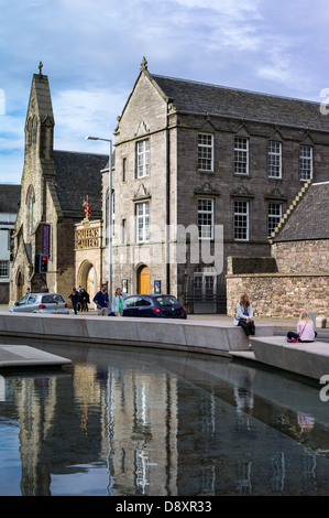 Gran Bretagna, Scozia, Edimburgo, Regina della Galleria del Palazzo di Holyroodhouse. Foto Stock