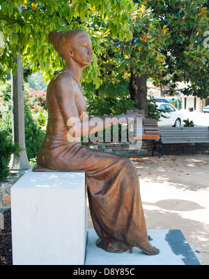 Nina Simone statua nella sua città natale di Tryon North Carolina Foto Stock