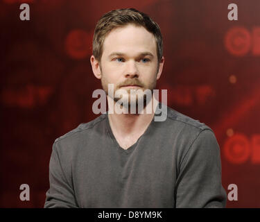 Toronto, Canada. Il 6 giugno 2013. Shawn Ashmore, cast dei seguenti, assiste il CTV iniziali per il 2013 conferenza stampa e una sessione di domande e risposte.(EXI/N8N/Alamy Live News)(EXI/N8N/Alamy Live News) Foto Stock