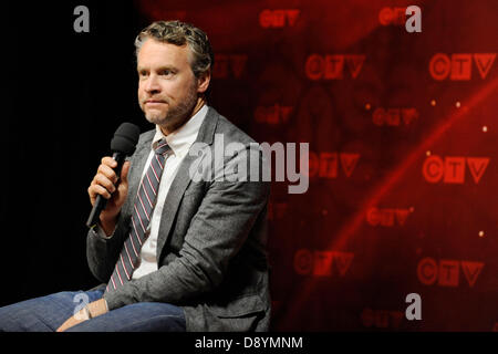 Toronto, Canada. Il 6 giugno 2013. Tate Donovan, cast di ostaggi, assiste il CTV iniziali per il 2013 conferenza stampa e una sessione di domande e risposte.(EXI/N8N/Alamy Live News)(EXI/N8N/Alamy Live News) Foto Stock