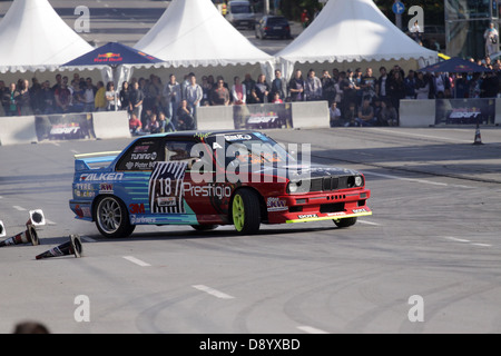 Sofia, Bulgaria - 02 Giugno 2013: Red Bull auto Park Drift Sofia, Bulgaria. Foto scattata su: giugno 02th, 2013 Foto Stock