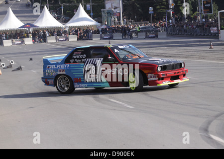 Sofia, Bulgaria - 02 Giugno 2013: Red Bull auto Park Drift Sofia, Bulgaria. Foto scattata su: giugno 02th, 2013 Foto Stock