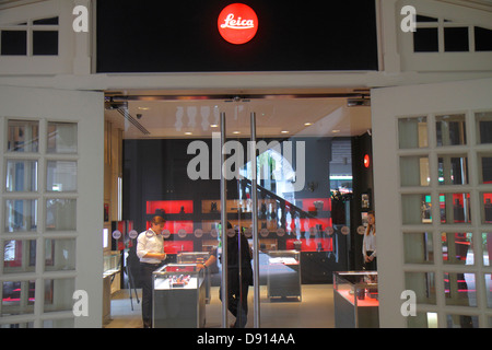 Singapore Raffles,hotel,Courtyard,shopping shopper shopping shopper negozi mercati mercato acquisti vendita, negozi al dettaglio negozi business Foto Stock