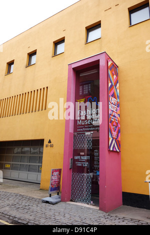 La moda e il Museo del Tessuto, Bermondsey, Southwark, Londra, Gran Bretagna, Regno Unito Foto Stock