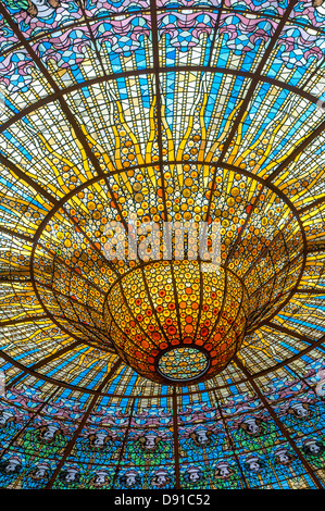 Il soffitto di Palazzo della Musica, Barcellona, Spagna Foto Stock