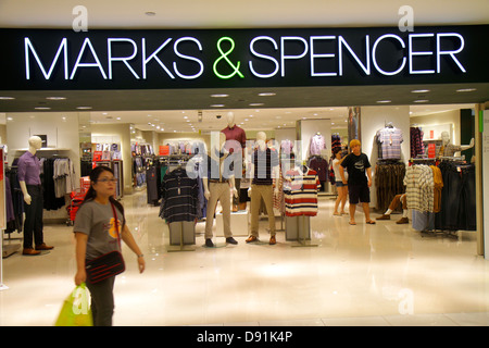 Singapore, Orchard Road, Plaza Singapore, shopping shopper shopping shopping negozi mercati di mercato di vendita di mercato, negozi al dettaglio negozi business bus Foto Stock