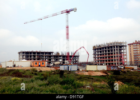 L'espansione urbana di Turchia, nuovi blocchi di appartamenti in costruzione in Pendik, un sobborgo di Istanbul, Aprile 2013 Foto Stock