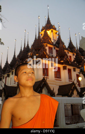 Bangkok Thailandia, Thai, Phra Nakhon, Wat Ratchanatdaram, tempio buddista, Loha Prasat, Maha Chetsadabodin Pavilion, Rattanakosin Exhibition Hall, 37 Metal spi Foto Stock