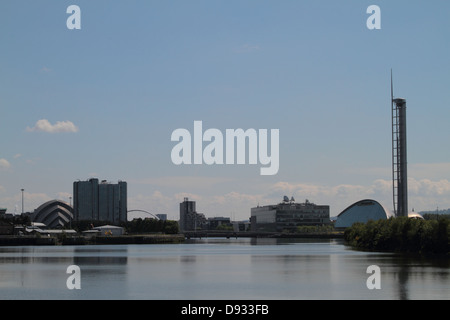 Lo Skyline di Glasgow, con vedute del Riverside Museum, Glenlee, Glasgow, Scotland, Regno Unito Foto Stock