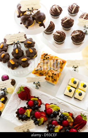 Bar Dessert con assortimento di dolci al cioccolato. Foto Stock