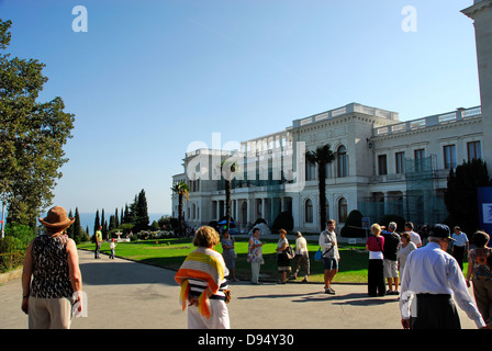 Il Palazzo di Livadia, rifugio estivo dell'ultimo Russi Tsar Nicholas II e la sua famiglia nei pressi di Yalt, Crimea, Mar Nero Foto Stock