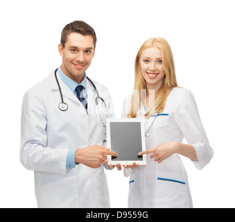 I giovani medici puntando al tablet pc Foto Stock