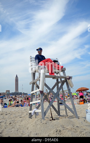 Bagnino di salvataggio su Jones Beach State Park, Nassau County, New York Foto Stock