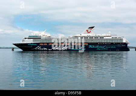 Mein Shiff 1 nave da crociera tedesco a Holyhead Anglesey North Wales UK Foto Stock