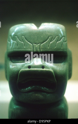 Precolombiana: Meso-America. Olmec 1150-800 BC. Scolpiti jade (testa di drago?) Foto Stock