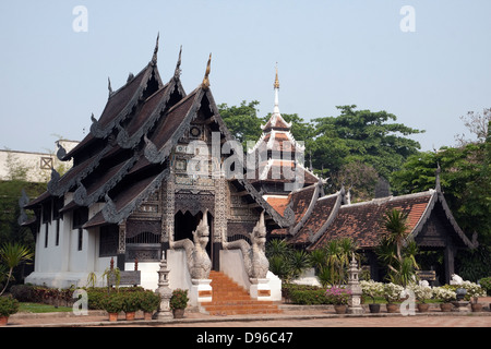 Templi di Wat Chedi Luang, Chiang Mai, Thailandia Foto Stock