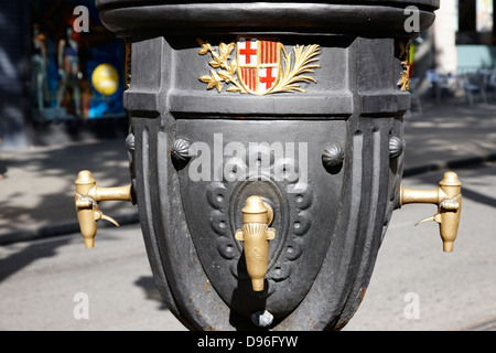 Il XIX secolo canaleta fontana sulla rambla Barcellona Catalonia Spagna Foto Stock