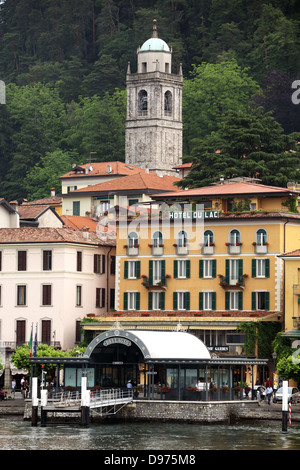 Bellagio sulle rive del lago di Como in Italia settentrionale Foto Stock