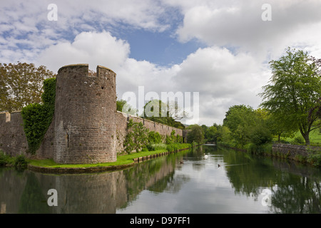 Il Palazzo del Vescovo a Wells, Somerset, Inghilterra. Foto Stock