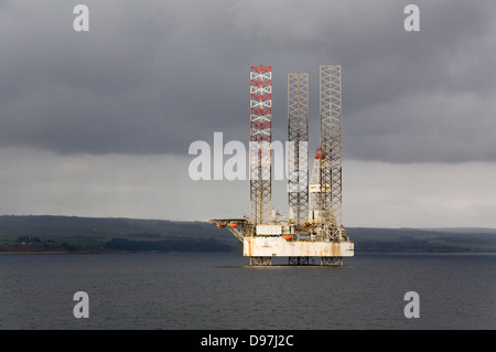 Galaxy 1 Jack olio impianto di perforazione di Invergordon Firth a Cromarty Foto Stock