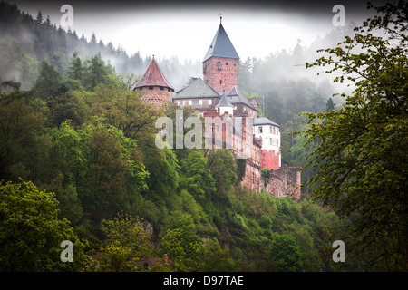 Il castello di Zwingenberg, nella valle del Neckar, Germania, Europa. Foto Stock