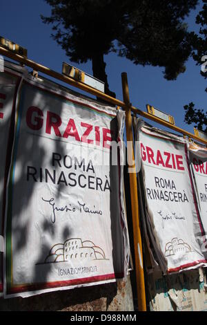 Ignazio Marino, Roma, Italia. 13 giugno 2013 Messaggio di ringraziamento al pubblico da parte del neo eletto sindaco di Roma, Ignazio Marino, Roma, Italia Credito: Gari Wyn Williams/Alamy Live News Foto Stock