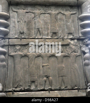 Cast di Porta Palazzo. Persepolis, Iran circa 40-450 BC. Persepolis è un importante città nel cuore dell'Impero Persiano. Foto Stock