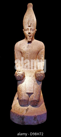 Inginocchiato statua della regina Hatshepsut. Xviii dinastia faraone egiziano. Regnò 1473-1458BC. Granito da Tebe Foto Stock