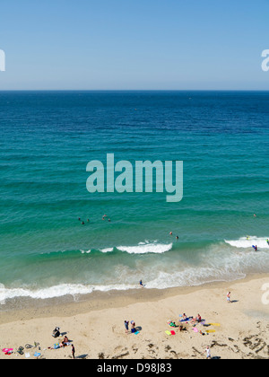 Portreath Cornwall Beach a riva e mare guardando dall'alto. Foto Stock