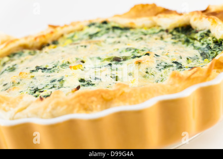 Milano, Italia: torta di asparagi in un famoso ristorante. Esempio reale di sano e gustoso cibo. Foto Stock