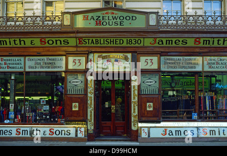 Shopfront di James Smith bastone shop in New Oxford Street, Londra, degli anni ottanta Foto Stock