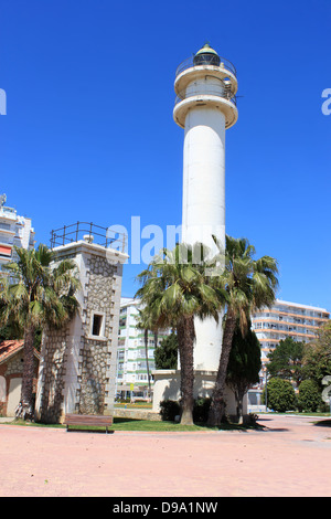 Faro lungo la promenade a Torre del Mar in Costa del Sol, Andalusia, Spagna Foto Stock