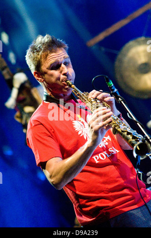 Swedish folk-rock group Hoven Droven di eseguire durante la Croce Cultura Festival a Varsavia, Polonia Foto Stock