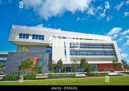 Il Parkside edificio Birmingham City University Millennium Point Birmingham REGNO UNITO Foto Stock