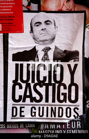 Anti Luis de Guindos poster, Madrid, Spagna Foto Stock