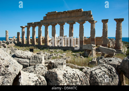 Tempio di Eracle Tempio C Akropolis Selinunte Sicilia Italia Herakles-Tempel Tempel C Akropolis Selinunt Sizilien Italien Selinu Foto Stock