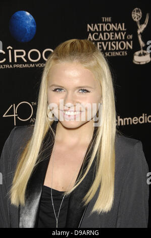 Hollywood, California, USA. 16 Giugno, 2013. Alli Simpson durante il quarantesimo giorno annuale Emmy Awards tenutosi presso il Beverly Hilton Hotel, il 16 giugno 2013, a Beverly Hills, la California. Credito: Credito: Michael Germana Globo/foto/ZUMAPRESS.com/Alamy Live News Foto Stock