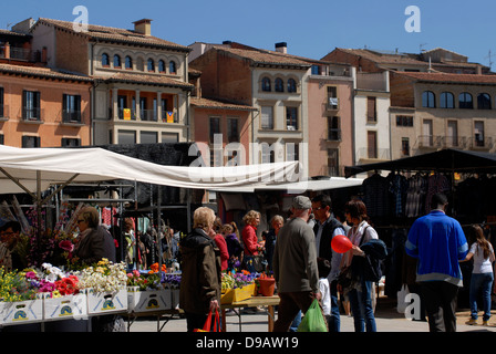 Persone, Vista panoramica, mercato, Sabato, Mercadal, Plaza Mayor, Main Square, Vic, Osona, Barcelona, España, Spagna, Europa Foto Stock