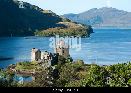 Eilean Donan Castle e Loch Duich, Highland Scozia, Gran Bretagna, Europa , Schloss, Eilean Donan Castle e Loch Duich, Highland, Foto Stock