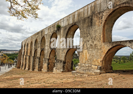 Acquedotto in Elvas Portogallo , chiamato Aqueduto da Amoreira Foto Stock