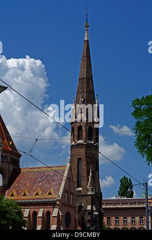 Torre della chiesa dei cappuccini Budapest Ungheria Europa Foto Stock