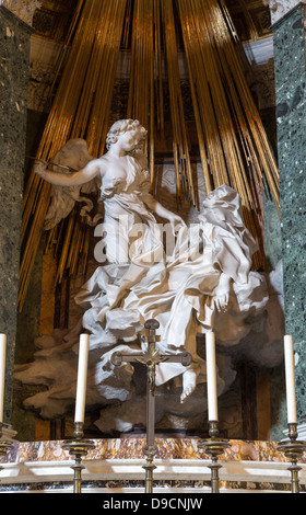 Bernini Estasi di Santa Teresa, Santa Maria della Vittoria, Roma, Italia Foto Stock