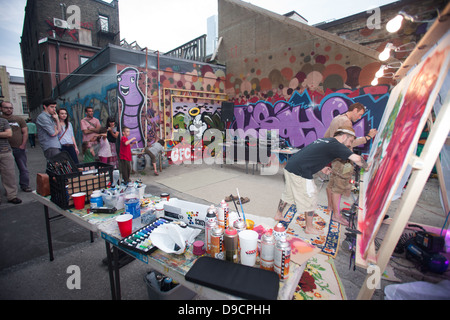 Nuit Blanche o Notte Bianca, è un arte e cultura festival che si tiene a Londra Ontario's downtown core dotato di eventi interattivi Foto Stock
