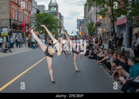 Nuit Blanche o Notte Bianca, è un arte e cultura festival che si tiene a Londra Ontario's downtown core dotato di eventi interattivi Foto Stock