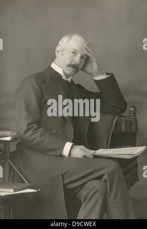 General Maggiore John Frederick Maurice (1841-1912) c1890. Soldato inglese che ha visto il servizio in Ashanti, Sud Africa, Egitto e Sudan. Professore di arte militare e la storia,presso il personale militare College 1885-1892. Foto Stock