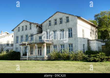 Villa in difficoltà sulla Spiaggia di Heiligendamm Foto Stock