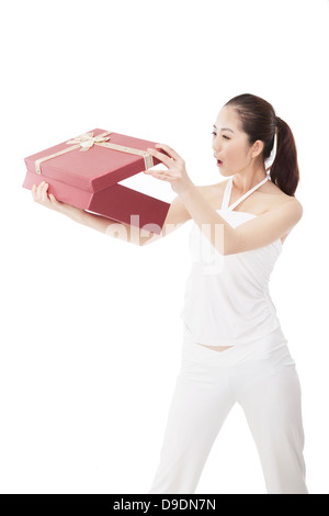 Business donna con confezione regalo Foto Stock