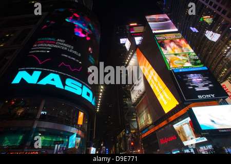NASDAQ BORSA EDIFICIO TIMES SQUARE MIDTOWN MANHATTAN NEW YORK CITY USA Foto Stock